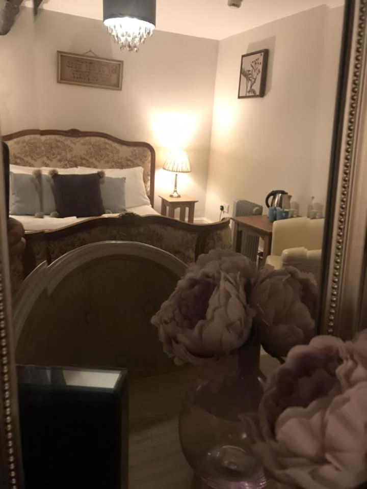 Bed and Breakfast Gratton Grange Farm Elton  Экстерьер фото